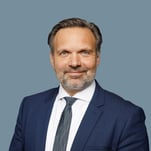 Per-Weinreich-headshot-752x752